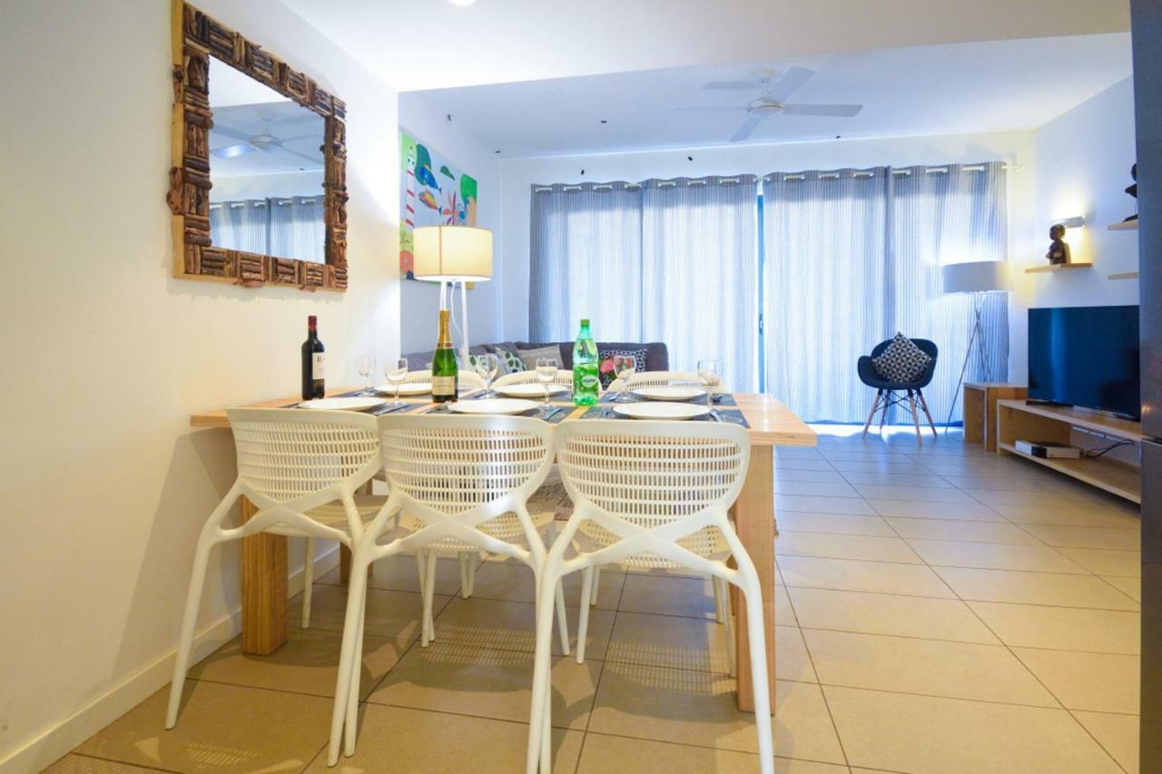 Azuri Resort -Sea View & Golf Luxury Apartment Roches Noires Экстерьер фото